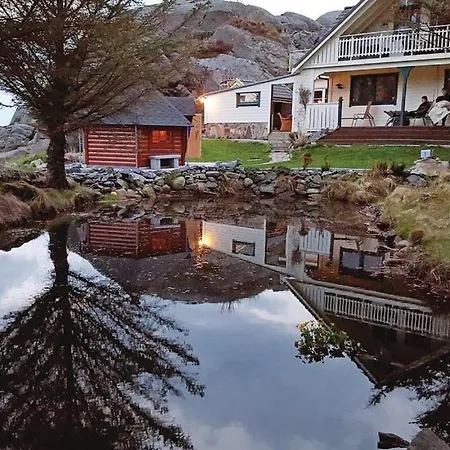 180 Fish Camp * Skudeneshavn